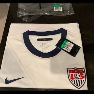 Nike USA Men’s Soccer Shirt